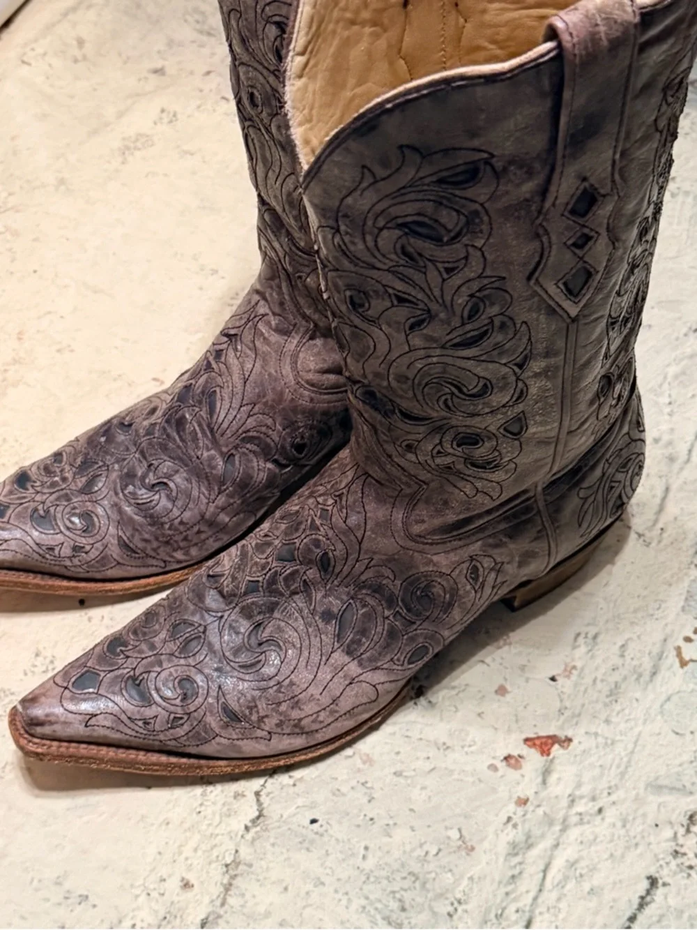 Size 14  “Rare” Corral Vintage Tan Brown Leather Inlay Boots